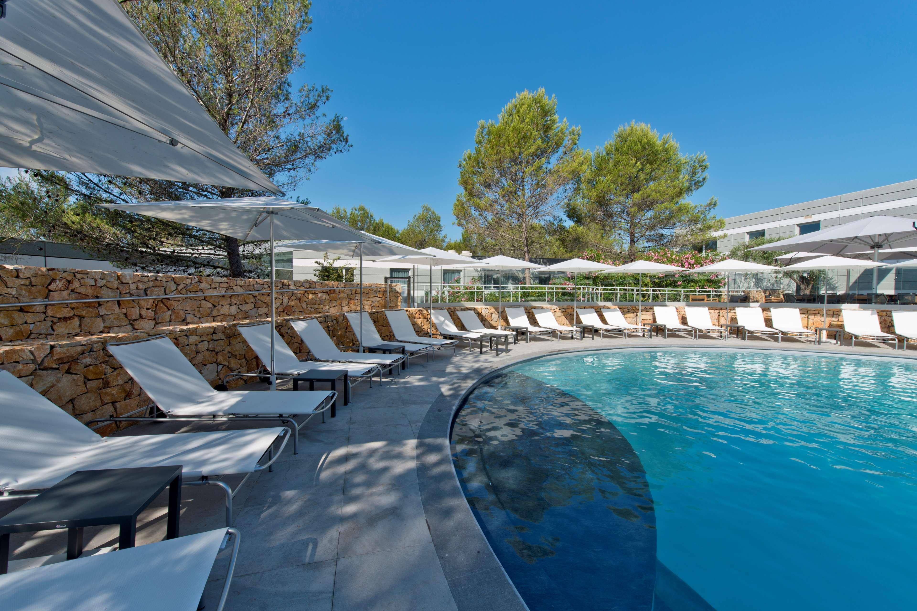 Golden Tulip Sophia Antipolis - Hotel & Spa Valbonne Exterior photo